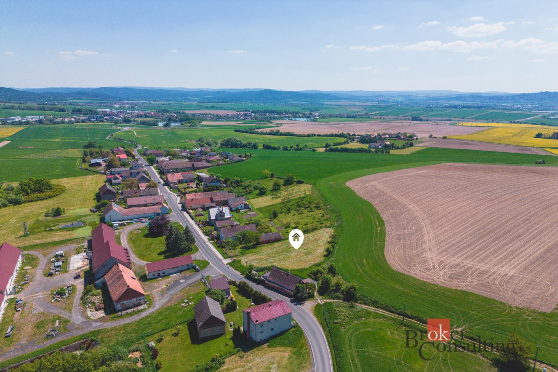 Prodej, pozemky/bydlení, 2037 m2, Vitinka , Osek, Rokycany [ID 76576]