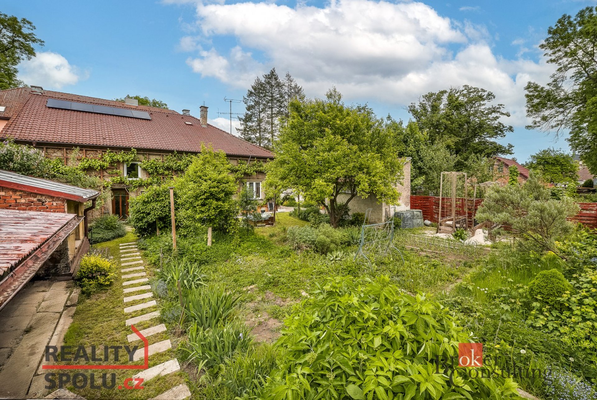 Prodej rodinného domu , zahrada, garáž, Nový Bydžov, okr. Hradec Králové