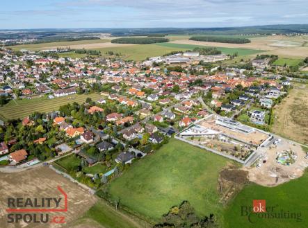 Prodej pozemku pro bydlení, 1 636 m²