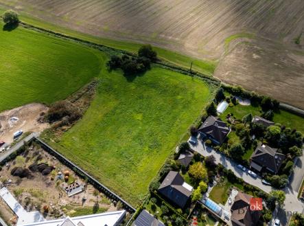 Prodej pozemku pro bydlení, 1 636 m²