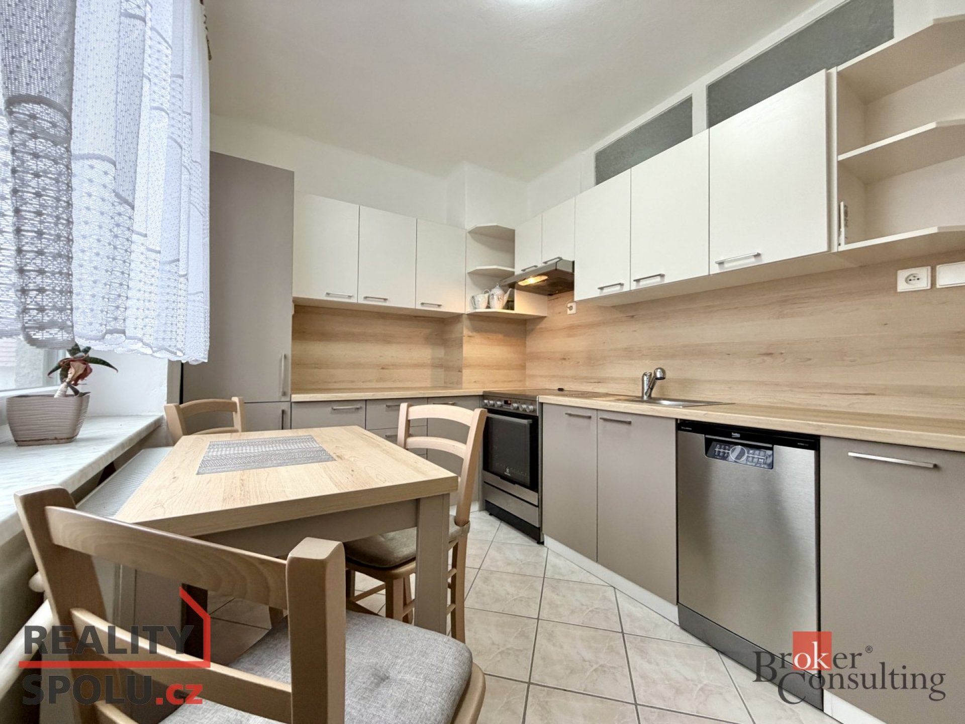 Prodej, byty/2+1, 51.2 m2, 67102 Štítary, Znojmo [ID 76784]