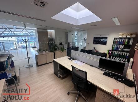 Pronájem komerčního objektu, administrativní budova, 22 m²