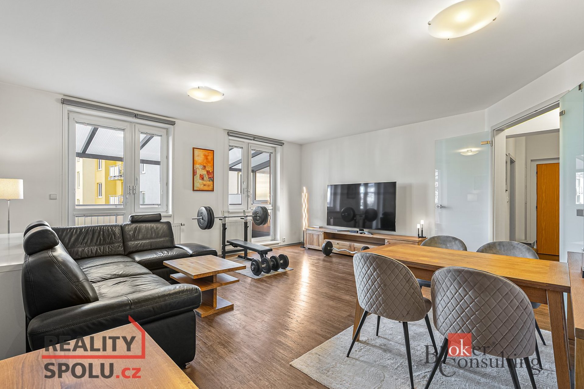 Prodej prosluněného 3kk 95 m2 + Terasa + Balkon + sklep v těsné blízkosti Kunratického lesa - P4