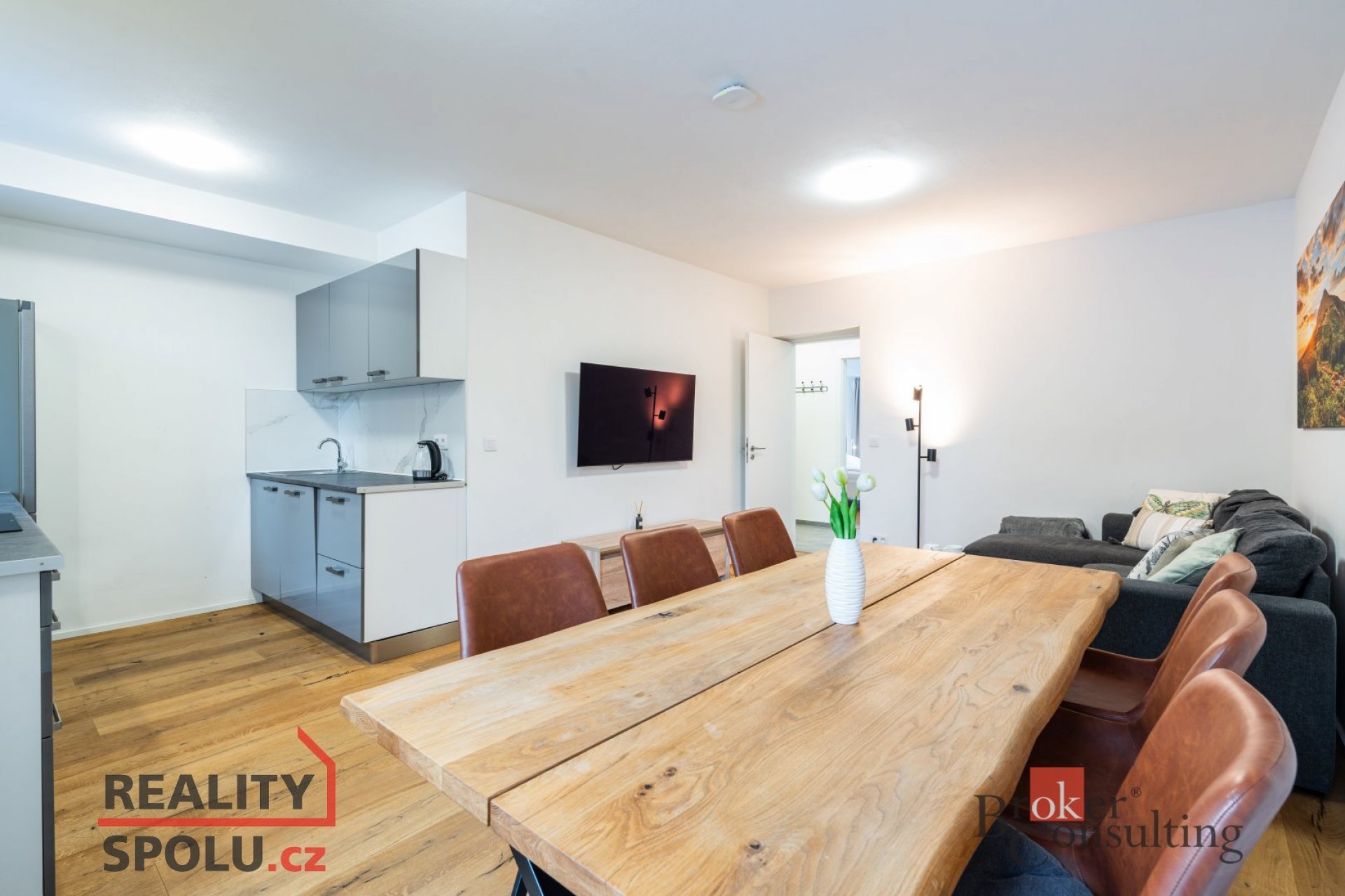 Zcela nový byt 3+KK, Svoboda nad Úpou s předzahrádkou a 3x parkovacím stáním