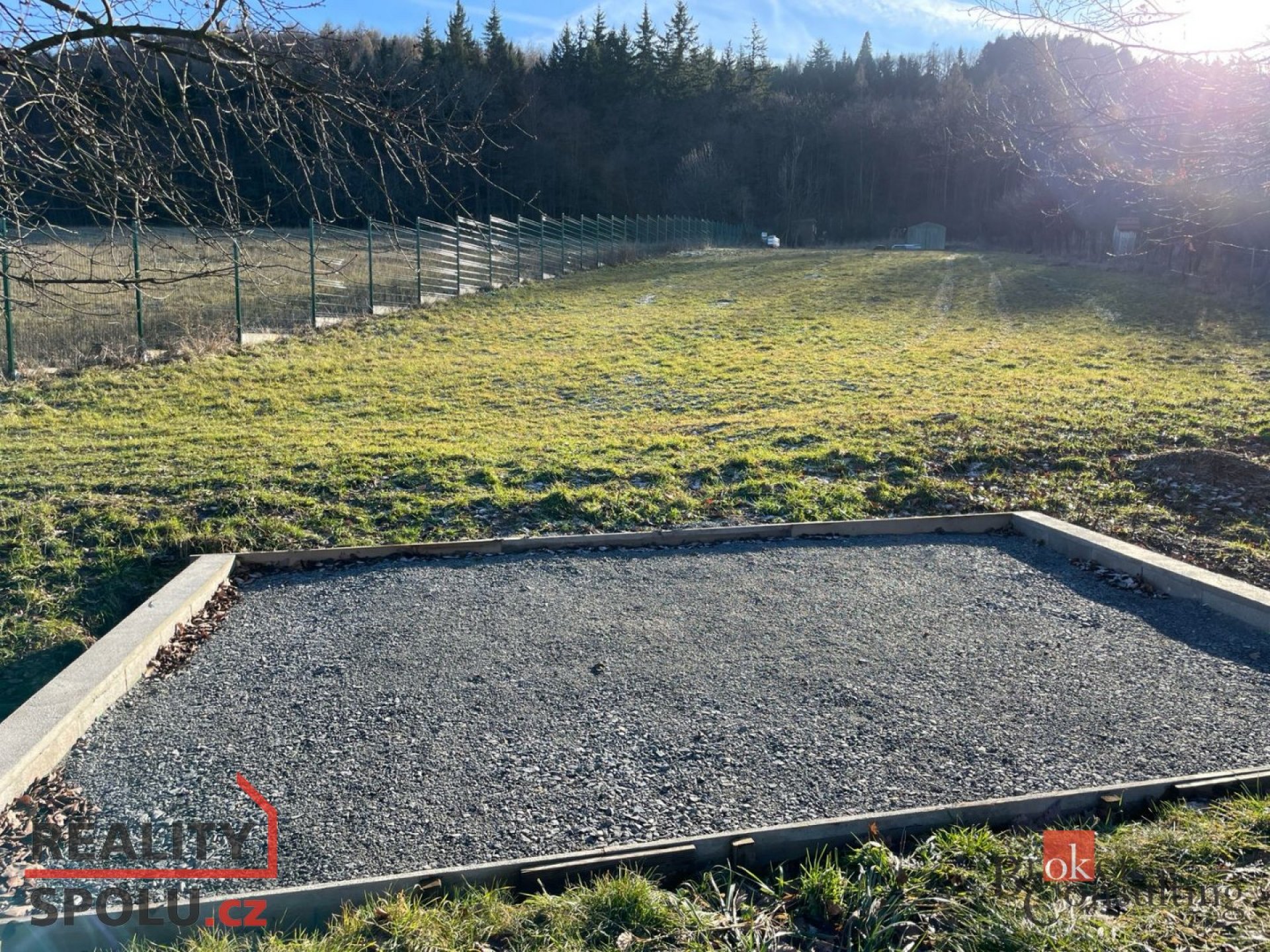 Prodej stavebních pozemků 2 884 m² – Střílky, Hradská