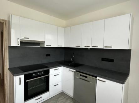 Pronájem bytu, 2+1, 61 m²