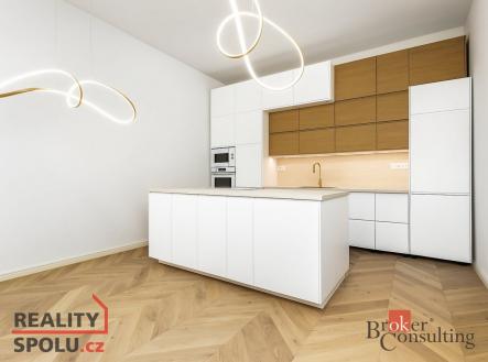 Pronájem bytu, 3+1, 90 m²