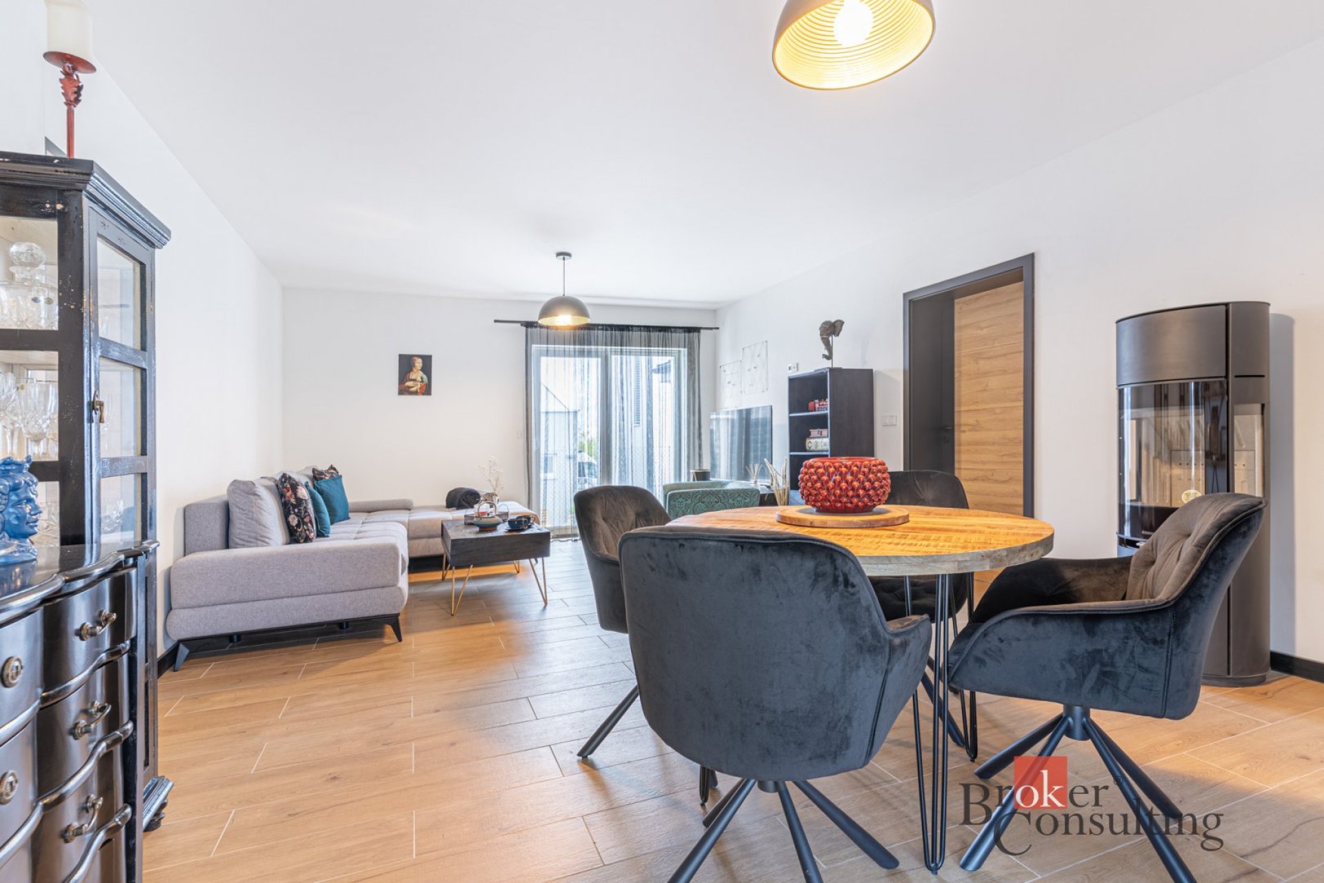 Prodej, domy/rodinný, 290 m2, Vladislavova 1130, 25303 Chýně, Praha-západ [ID 77323]