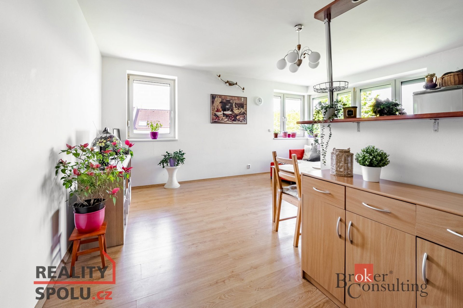 Prodej, byty/3+kk, 86 m2, Domanovická 2479, Újezd nad Lesy, 19016 Praha 9 [ID 77790]