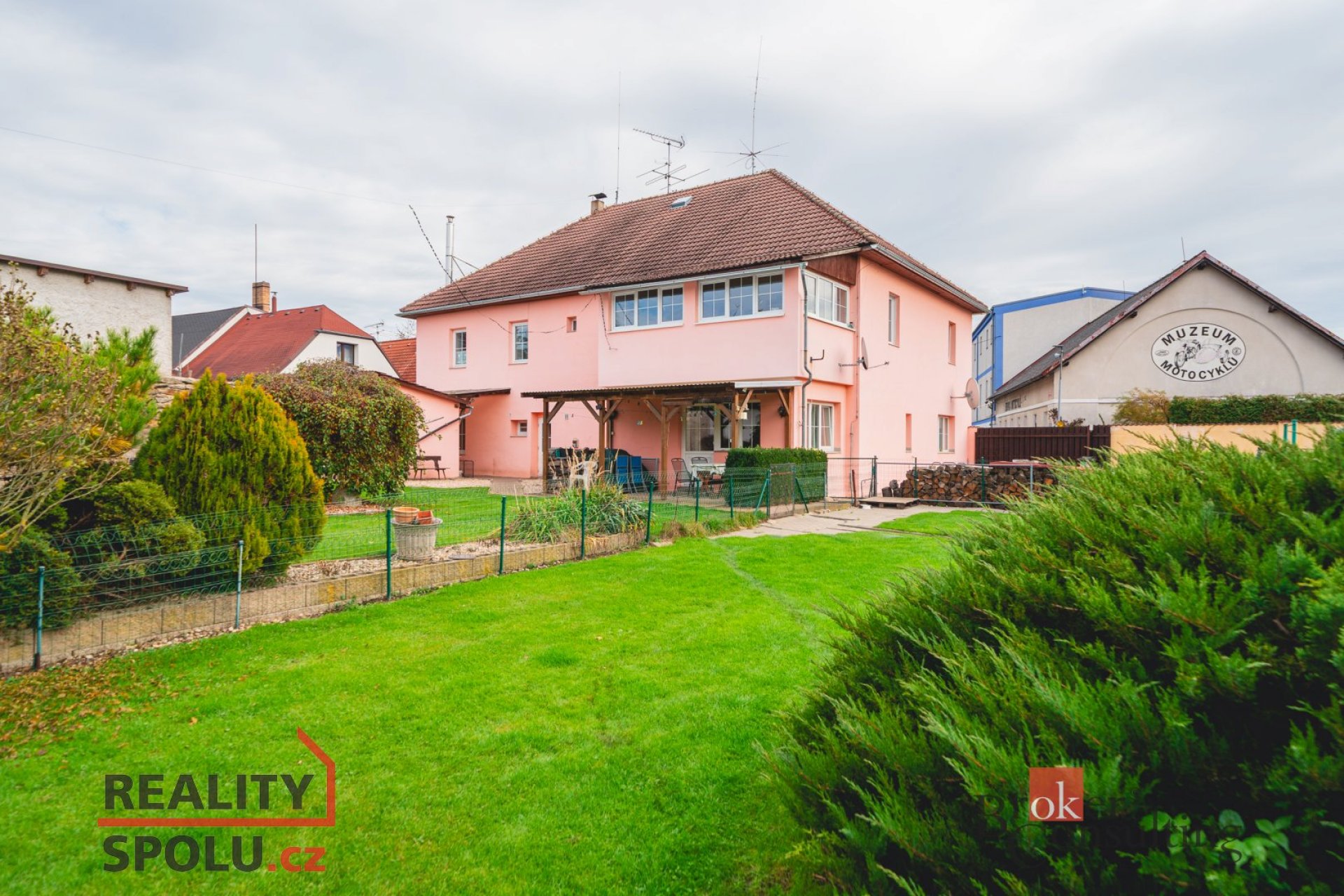 Dvougenerační rodinný dům Netvořice