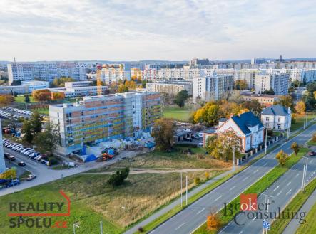 Pronájem pozemku pro komerční výstavbu, 1 698 m²