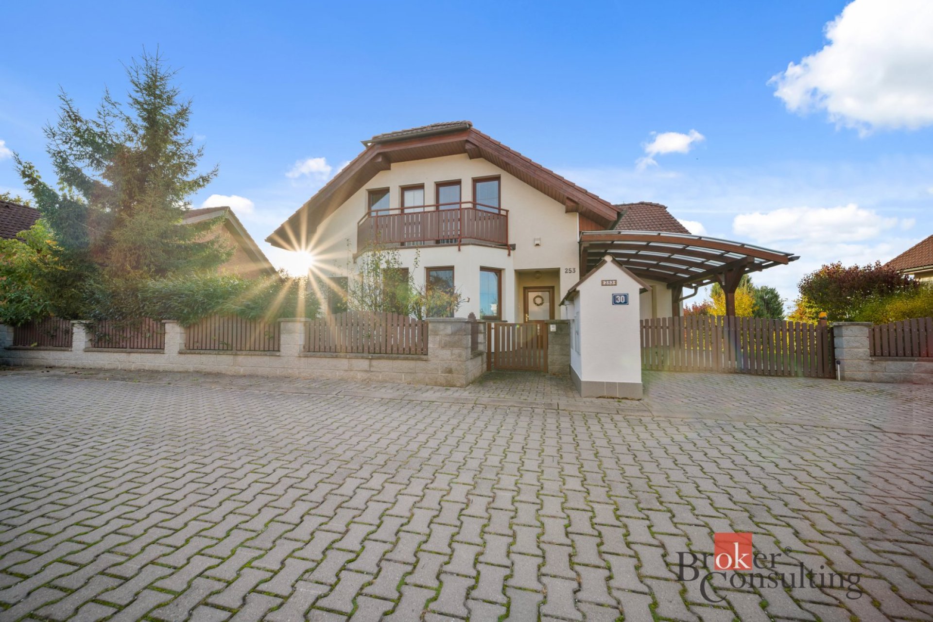 Prodej, domy/rodinný, 210 m2, Horní 253/30, 50002 Hradec Králové, Hradec Králové [ID 77545]