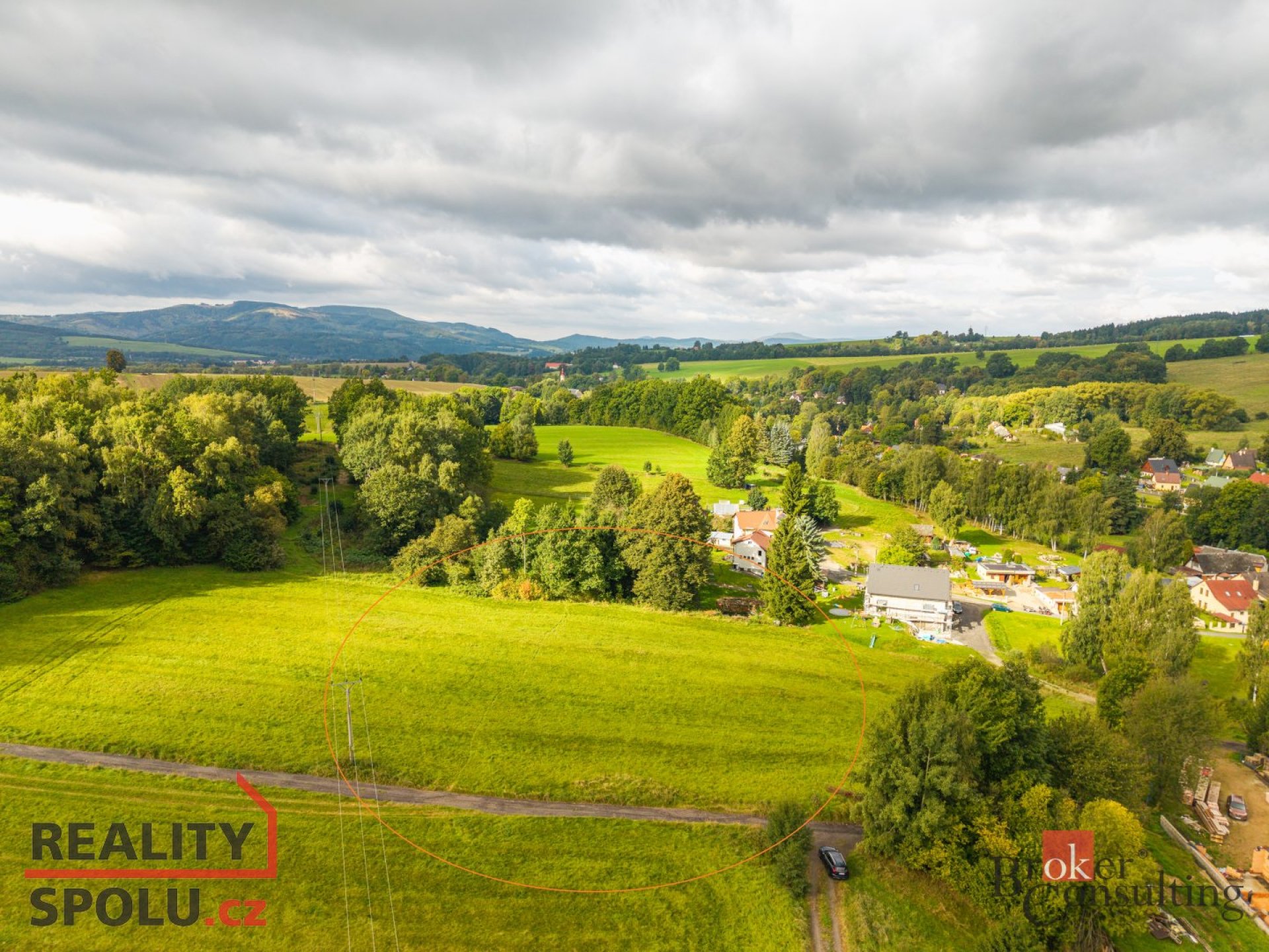 Pozemek k výstavbě RD v Nové Vsi