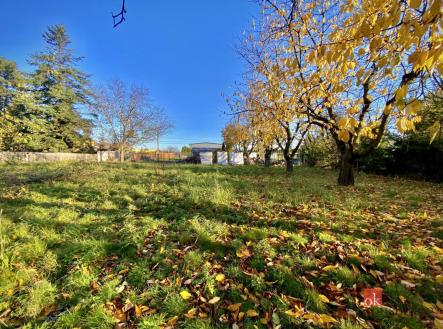 Prodej pozemku pro bydlení, 1 049 m²