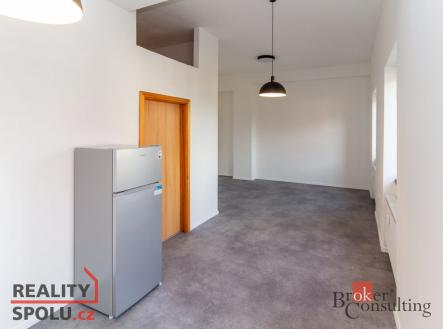 Pronájem bytu, 1+kk, 37,5 m²