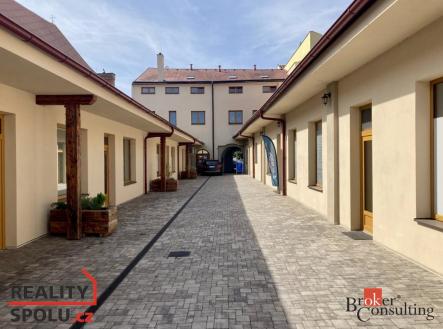 Pronájem komerčního objektu, jiný, 44 m²