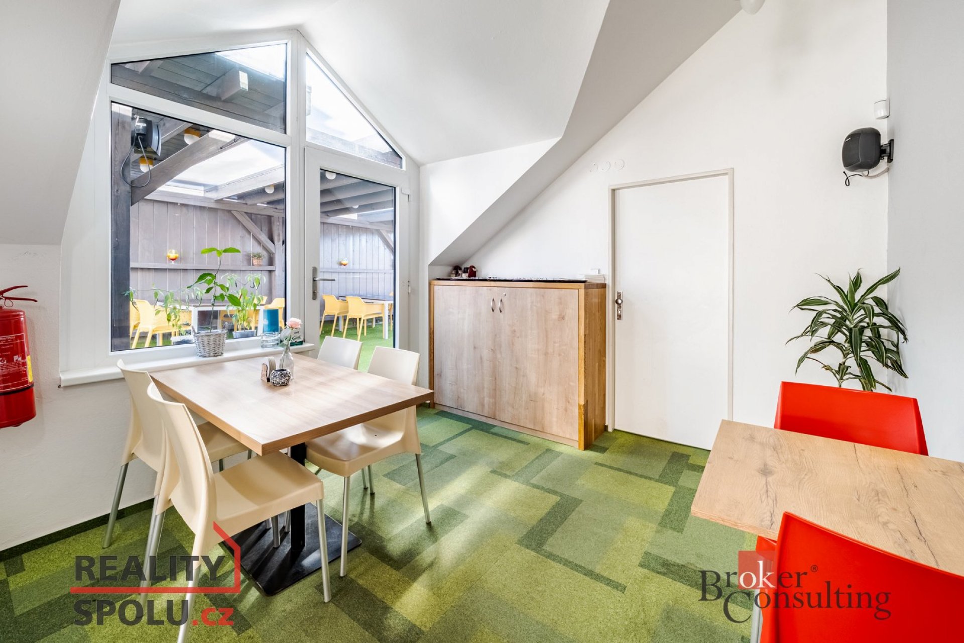 Prodej, komerční/činžovní dům, 200 m2, Lidická tř. 1911/34, České Budějovice 7, 37001 České Budějovi