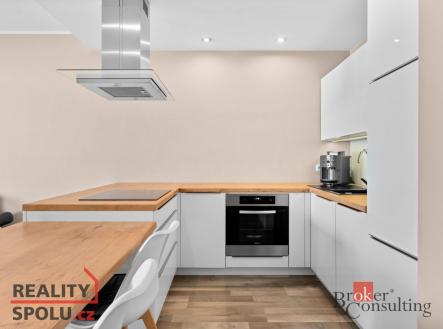 Pronájem bytu, 2+kk, 56 m²