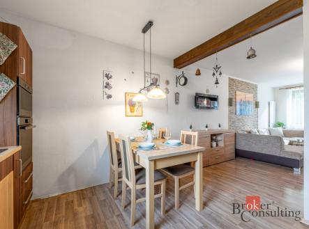 Prodej bytu, 3+kk, 93 m²