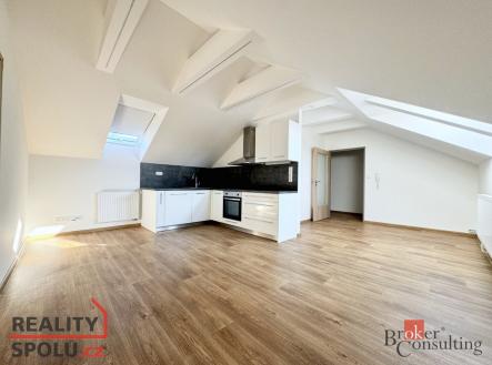 Pronájem bytu, 2+kk, 55 m²