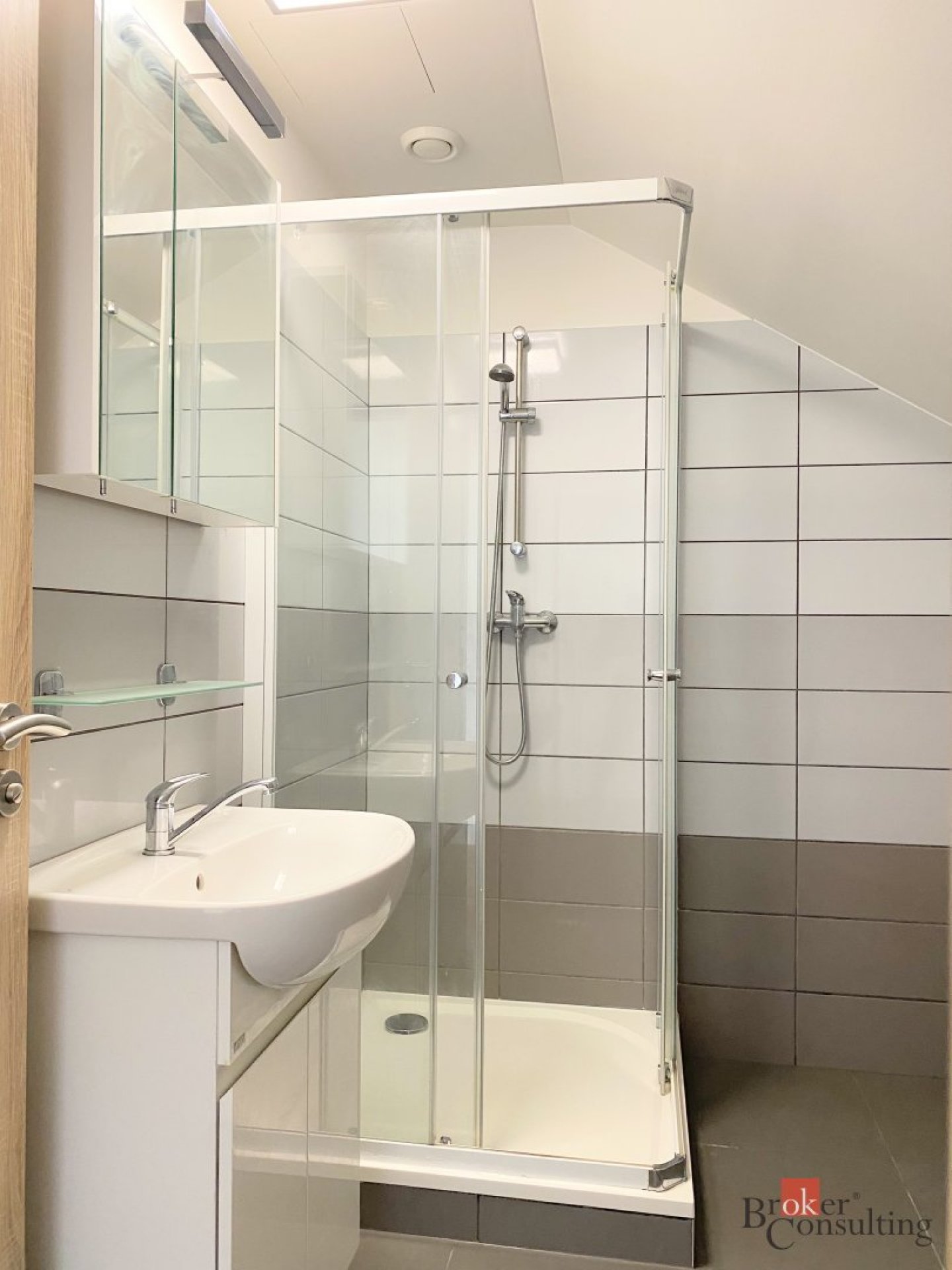 Pronájem, byty/2+kk, 55 m2, Mařádkova 1938/26, 74601 Opava, Opava [ID 79444]