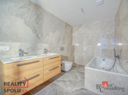 Pronájem bytu, 4+kk, 115,4 m²