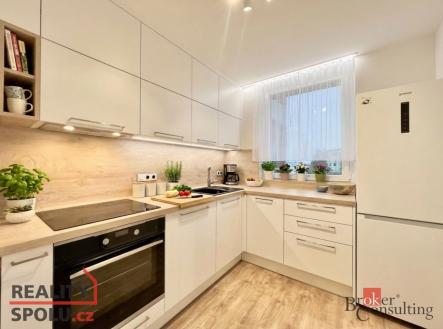 Pronájem bytu, 3+1, 83,44 m²