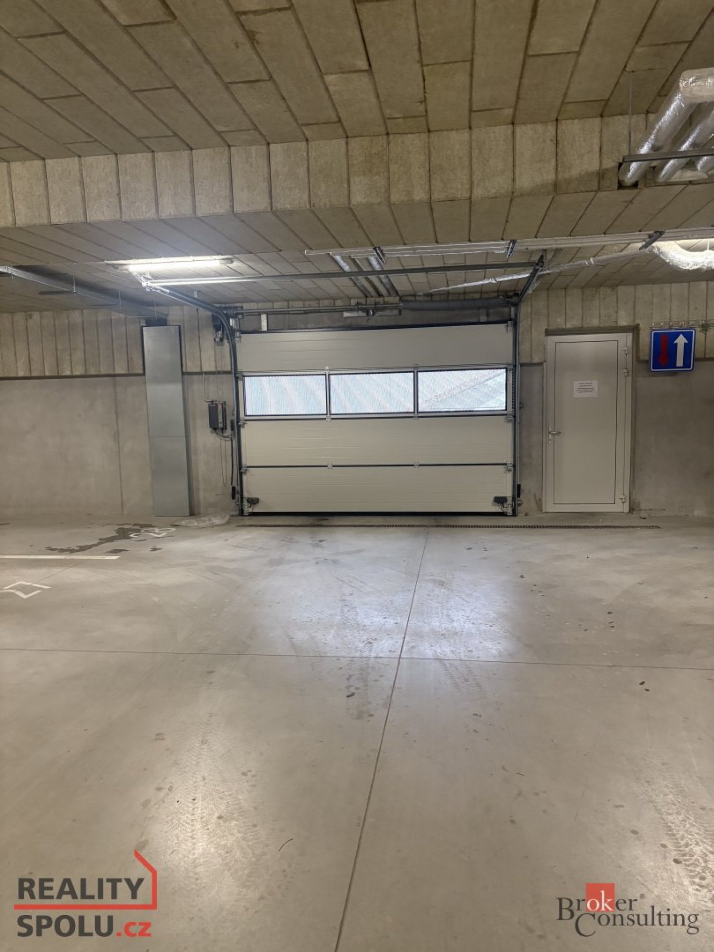 Pronájem, ostatní/garážové stání, 12 m2, Měděná 3064/7, Jižní Předměstí, 30100 Plzeň 3 [ID 79429]