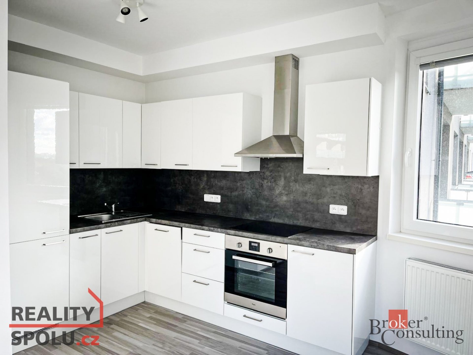 Pronájem, byty/2+kk, 61 m2, Klementova 2886/2, 15500 Praha, Hlavní město Praha [ID 78644]