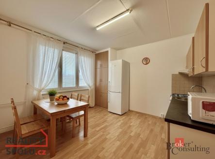 Pronájem bytu, 1+1, 38 m²