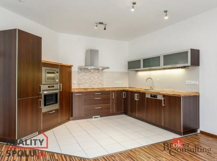 Pronájem domu/vily, 232 m²