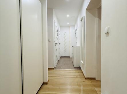 Pronájem bytu, 3+1, 74 m²