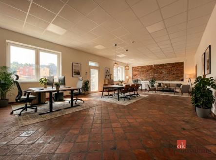 Pronájem komerčního objektu, jiný, 99 m²