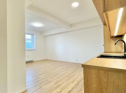 Pronájem bytu, 1+kk, 31,57 m²