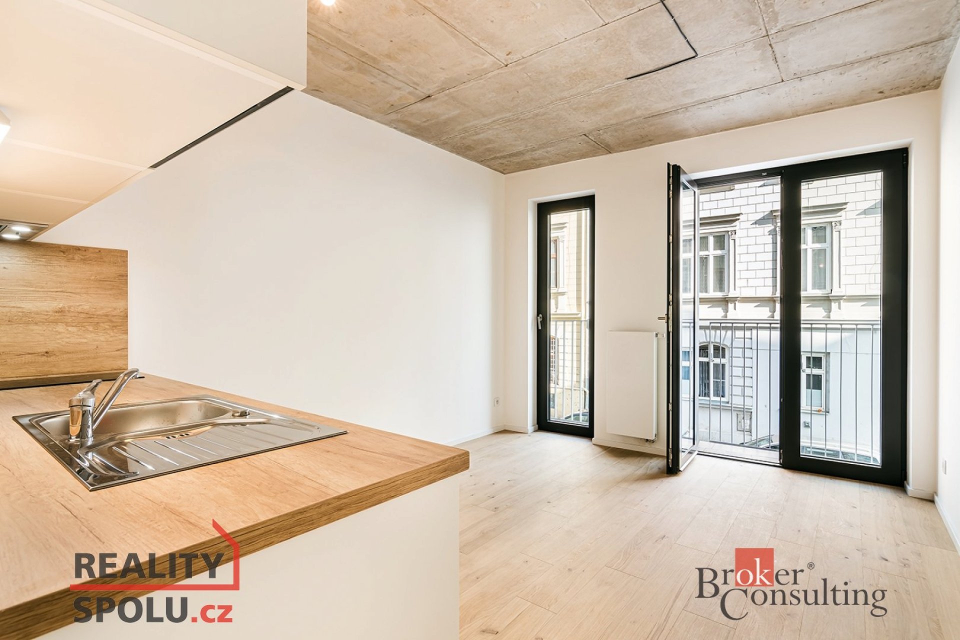 Pronájem, byty/1+kk, 28 m2, Bratislavská 946/80, 60200 Brno, Brno-město [ID 79951]