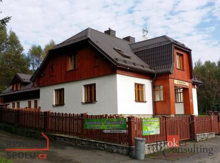 Prodej komerčního objektu, jiný, 439,43 m²