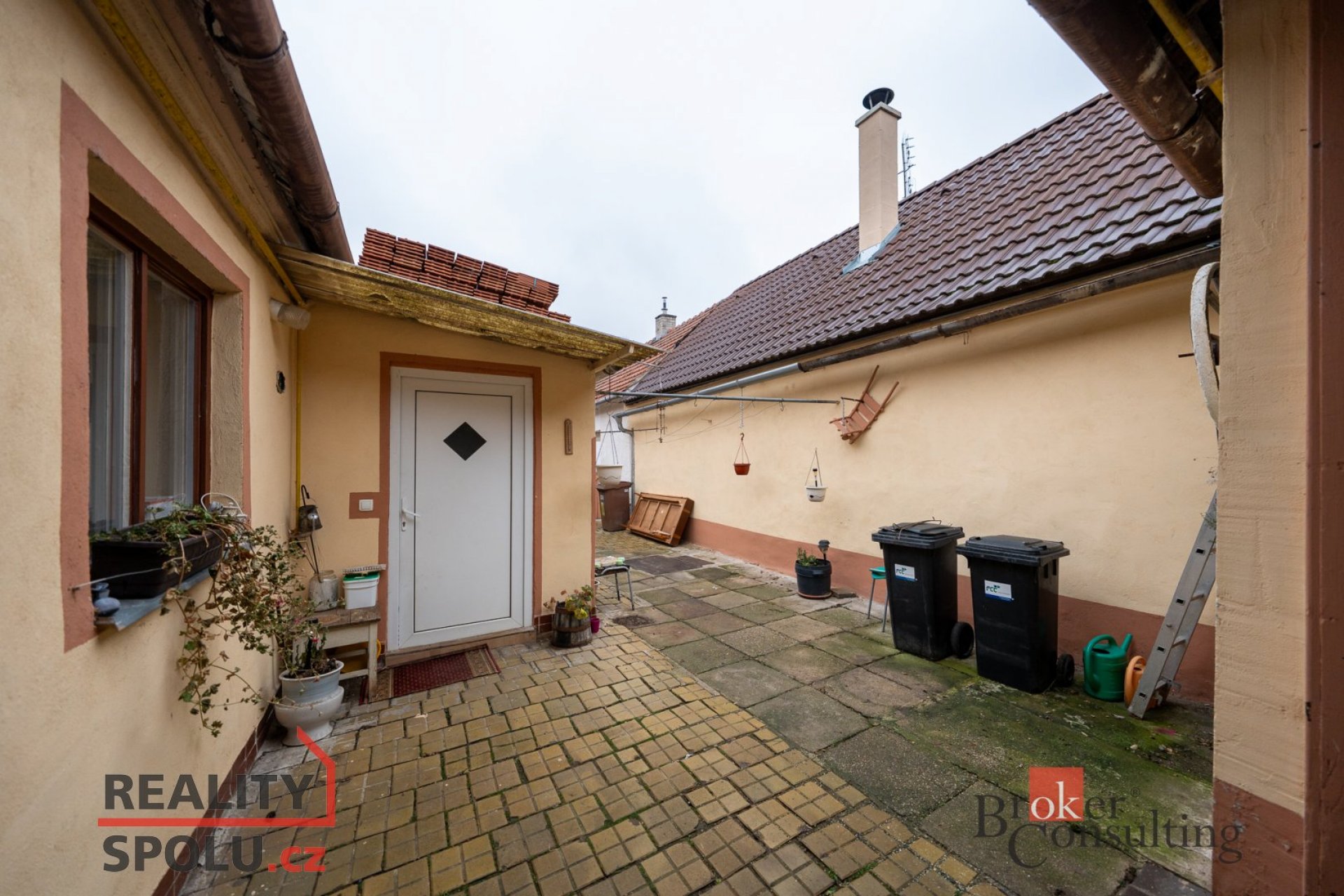 Prodej, domy/rodinný, 129.57 m2, Oblekovická, 67181 Znojmo, Znojmo [ID 78177]