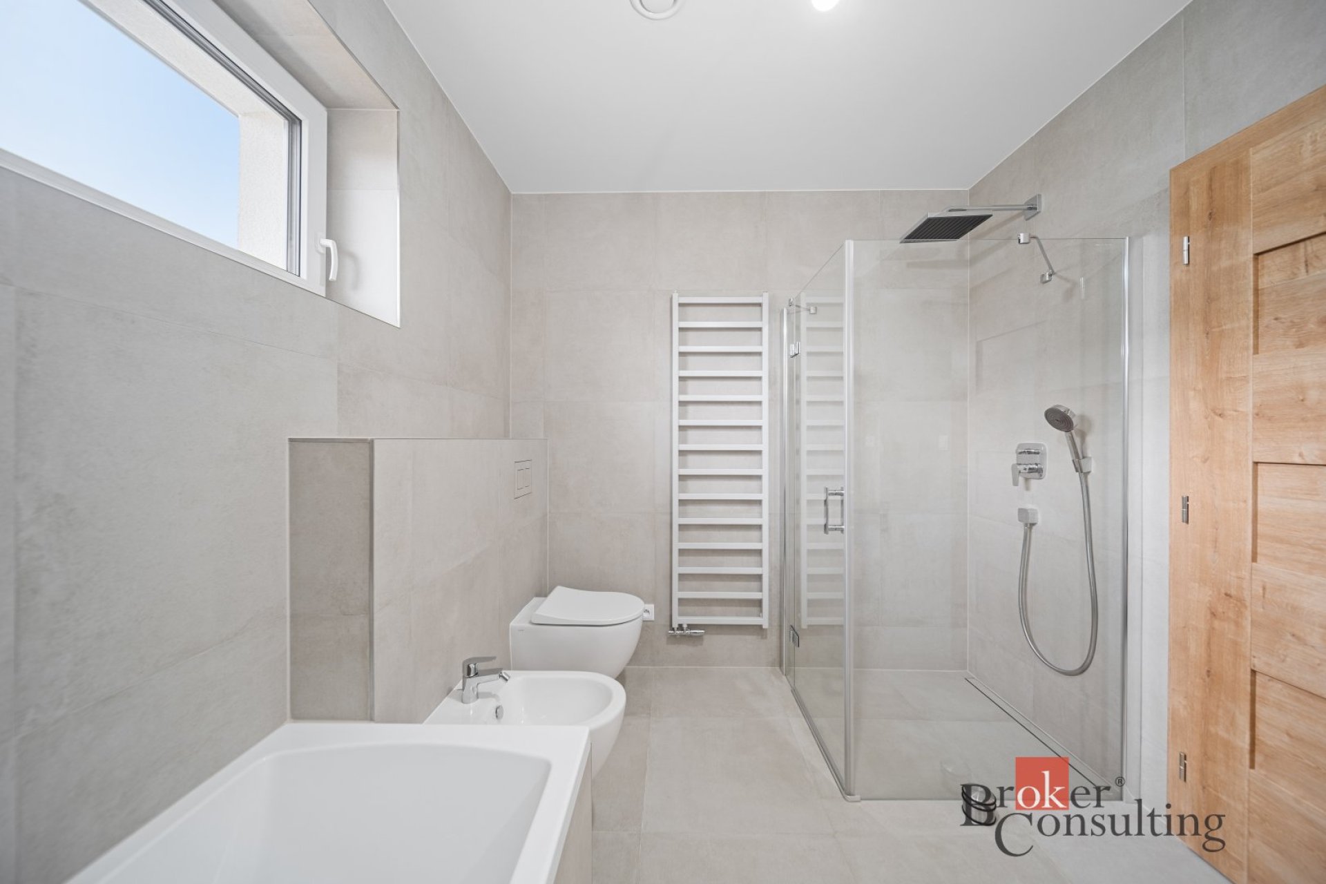 Novostavba 4+kk – Ronov nad Doubravou (120 m²), pozemek 1174 m²
