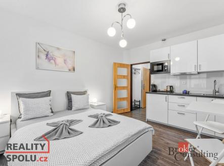 Prodej komerčního objektu, jiný, 298 m²