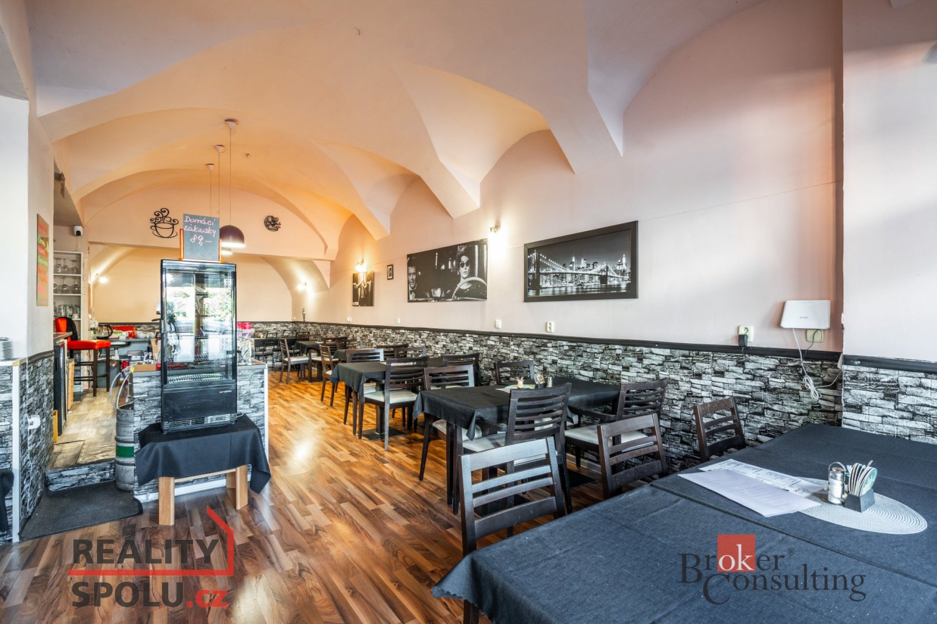 Prodej, komerční/restaurace, 110.79 m2, Masarykovo náměstí 25, 50346 Třebechovice pod Orebem, Hradec