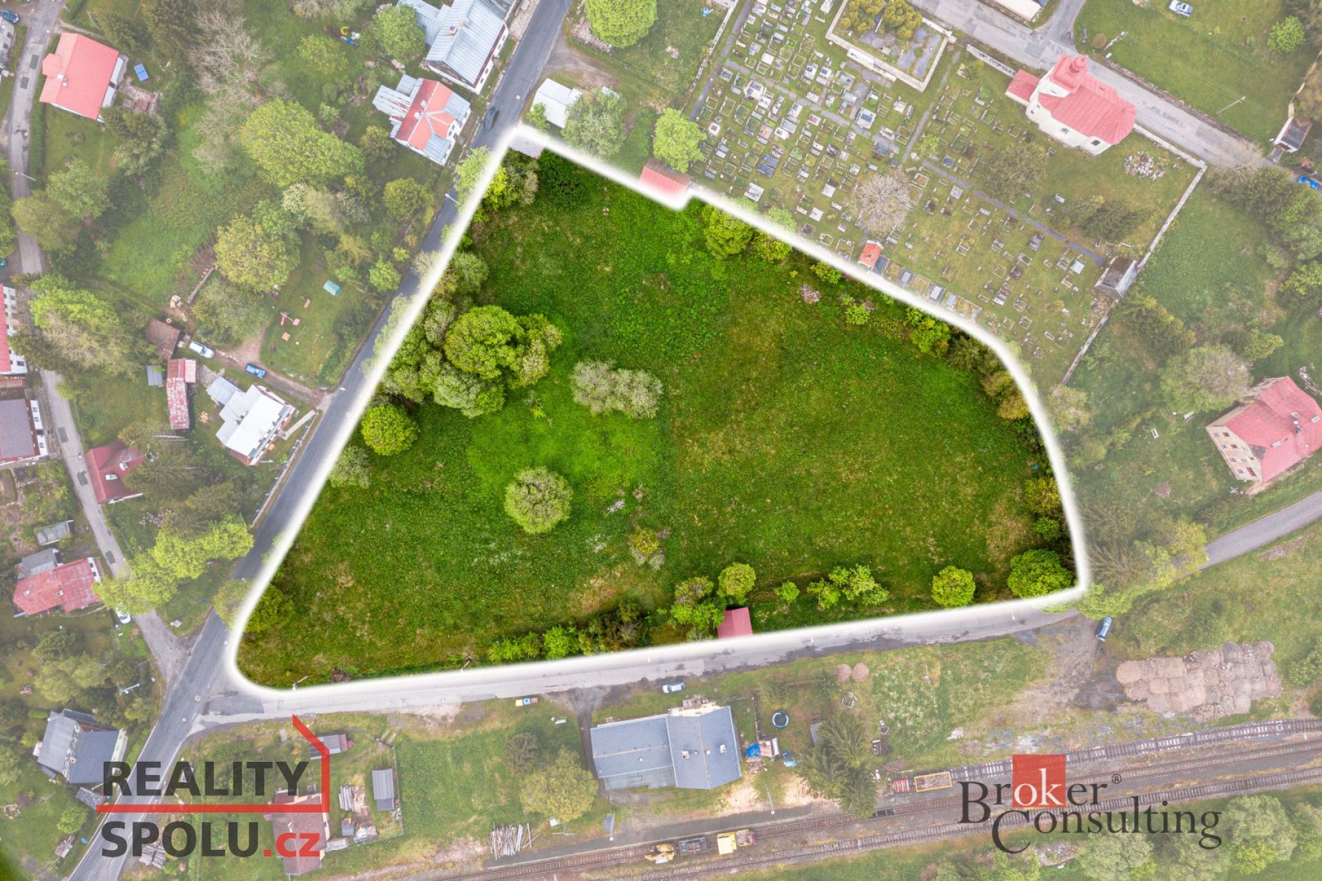 Prodej mimořádného pozemku v Krušných horách