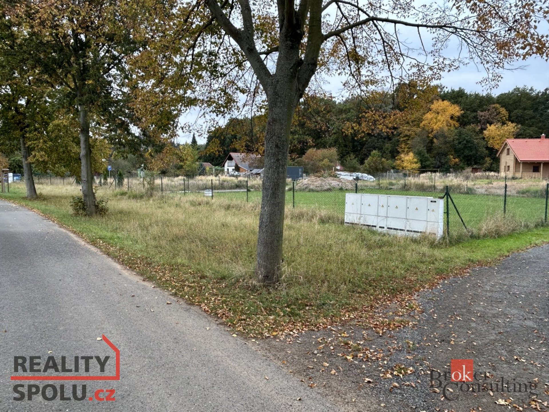 Pozemek k výstavbě  Velký Osek