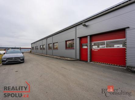 Pronájem komerčního objektu, výroba, 700 m²