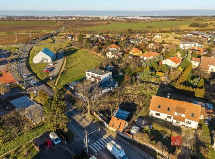Prodej pozemku pro bydlení, 1 402 m²