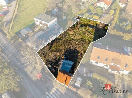 Prodej pozemku pro bydlení, 1 402 m²