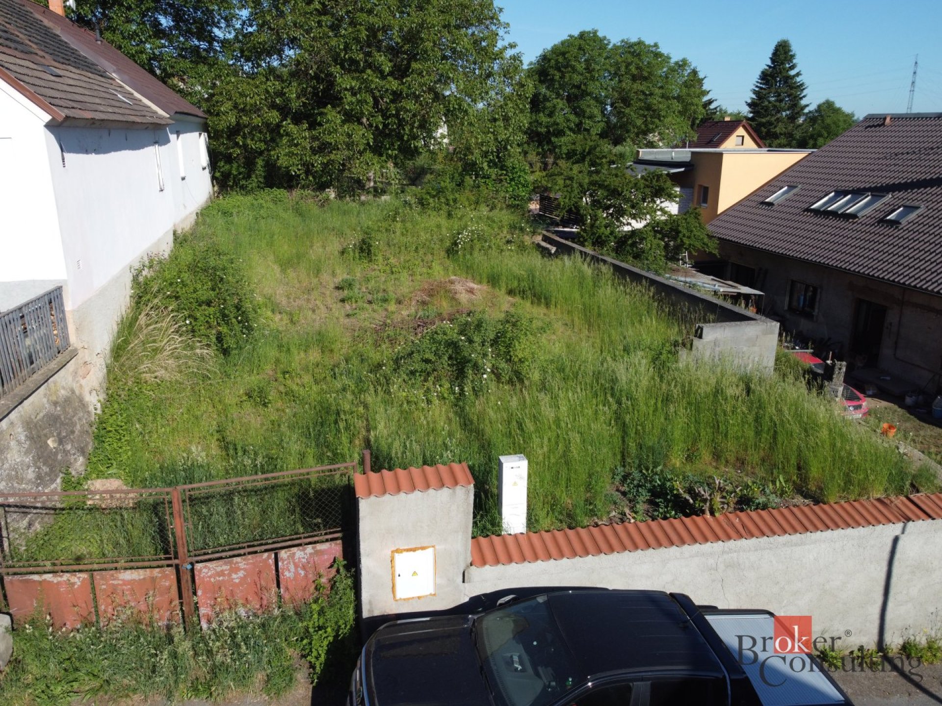 Prodej stavebního pozemku 420 m2 s projektem a stavebním povolením, Plzeň - Vyšehradská ulice