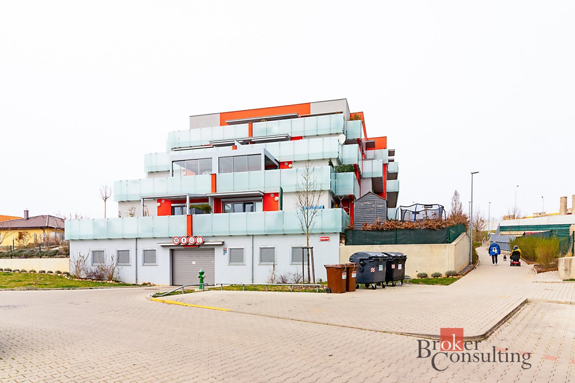 Pronájem, byty/3+kk, 76 m2, Wiesenthalova, Řeporyje, 15500 Praha 5 [ID 78953]