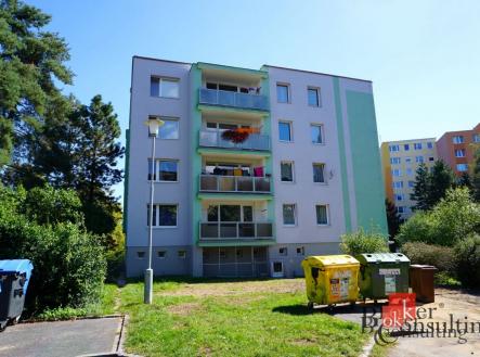 Pronájem bytu, 1+kk, 33 m² obrázek