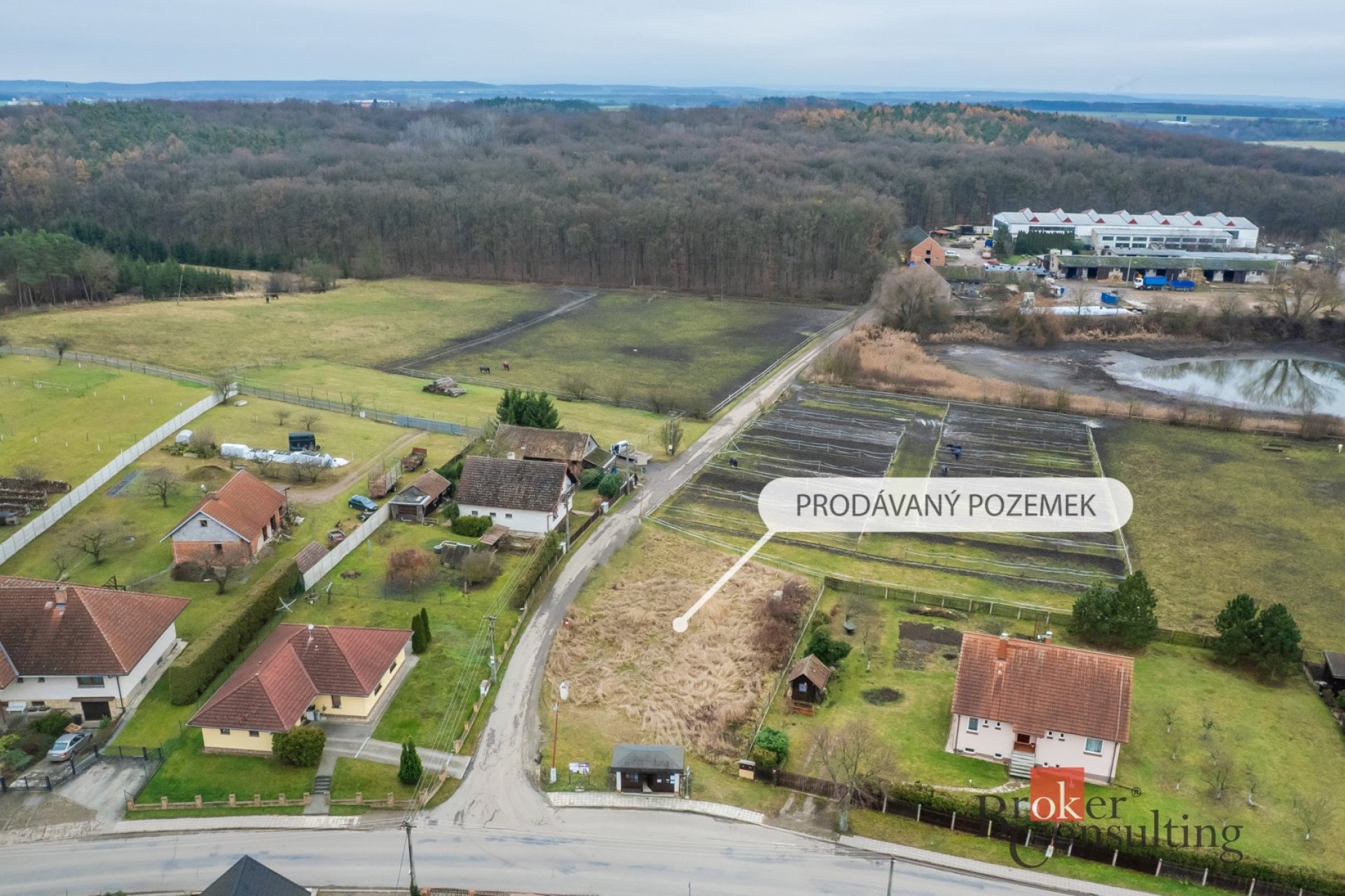 Prodej stavebního pozemku v obci Měník u Nového Bydžova