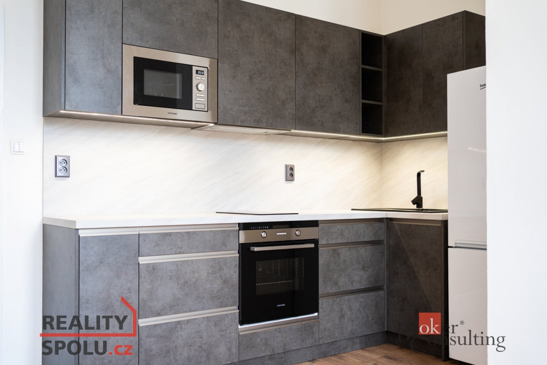 Prodej bytu 1+kk 25,3 m2 s parkovacím stáním